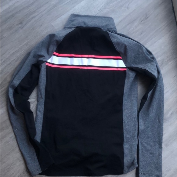 Black and gray Vegas love pink athletic pullover - Picture 3 of 5